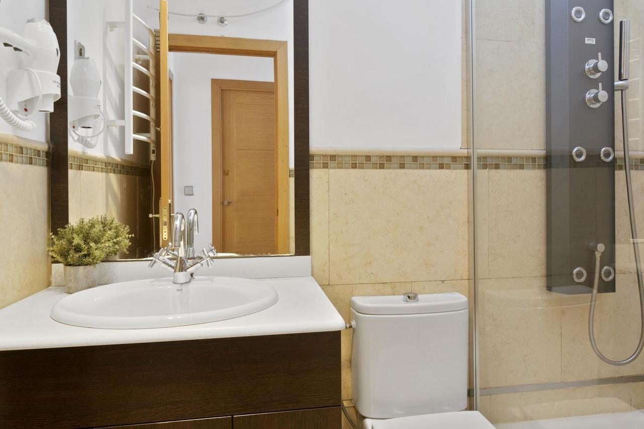 Gran Via - Donde Comienza Tu Mejor Experiencia Apartment Мадрид Екстериор снимка
